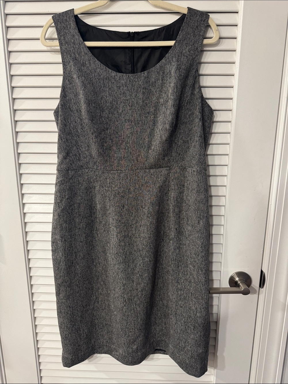 Relativity Sleeveless Heather Gray Midi Sheath Dress